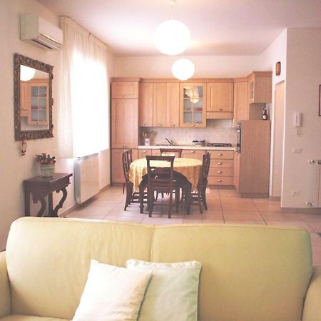 Willa Casa Lu' Viareggio Zewnętrze zdjęcie