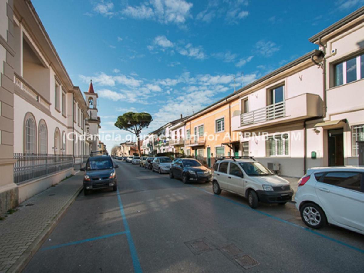 Willa Casa Lu' Viareggio Zewnętrze zdjęcie